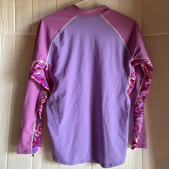 Top - Picture 6 of 8